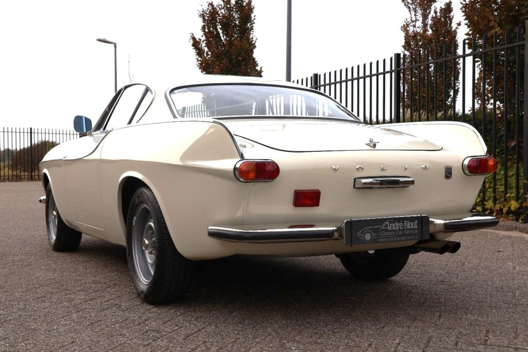 Volvo P1800 for sale | Volvo P1800 S – 1966 | Dutch Delivered | Fully Restored | Custom Brown Leather Interior - Image 7