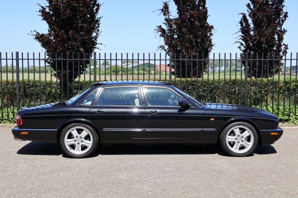 Jaguar XJ for sale | Jaguar XJ-R - Image 14