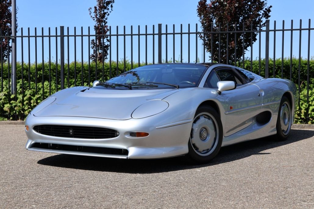 Jaguar XJ220 for sale | Jaguar XJ220