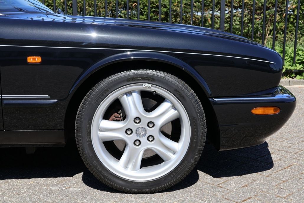 Jaguar XJ for sale | Jaguar XJ-R - Image 24