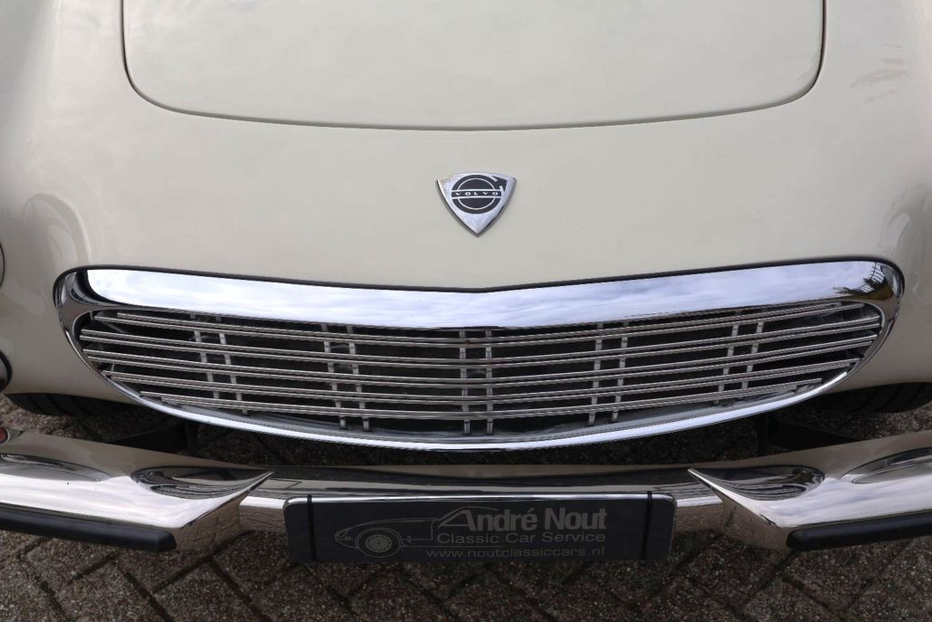 Volvo P1800 for sale | Volvo P1800 S – 1966 | Dutch Delivered | Fully Restored | Custom Brown Leather Interior - Image 24