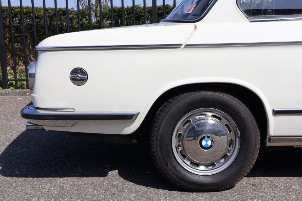BMW 02 Series for sale | BMW 2002 - Image 28