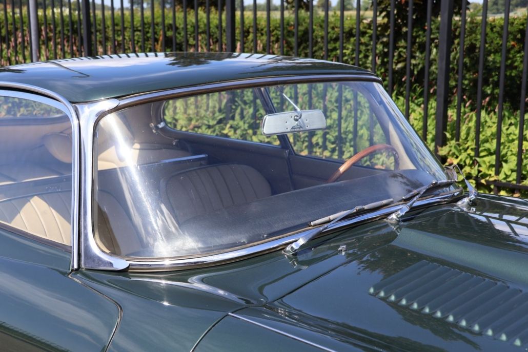 Jaguar E-Type for sale | Jaguar E-Type 4.2 FHC - Image 30