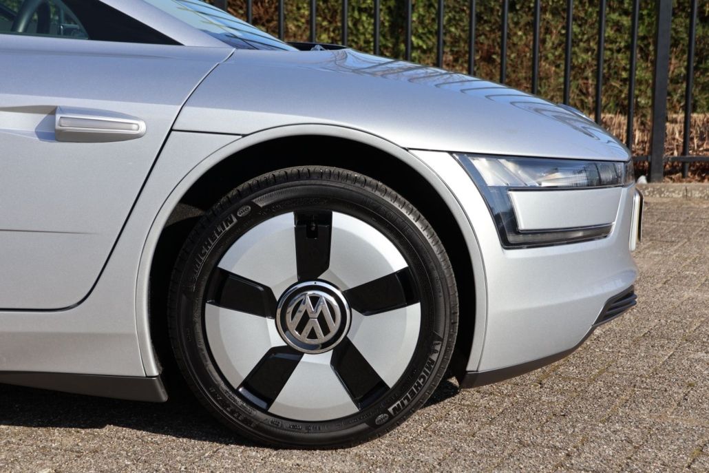 Volkswagen XL1 for sale | Volkswagen XL1 - Image 31