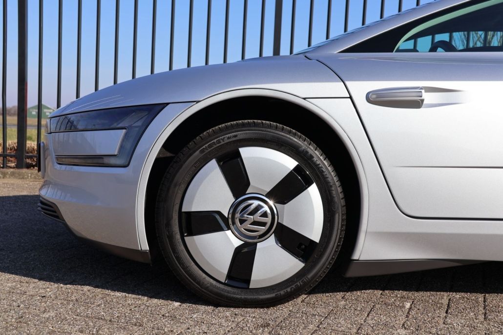 Volkswagen XL1 for sale | Volkswagen XL1 - Image 33