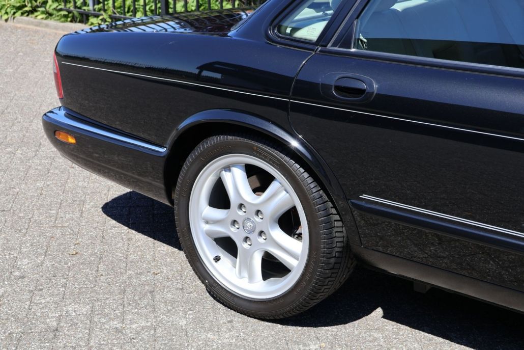 Jaguar XJ for sale | Jaguar XJ-R - Image 33