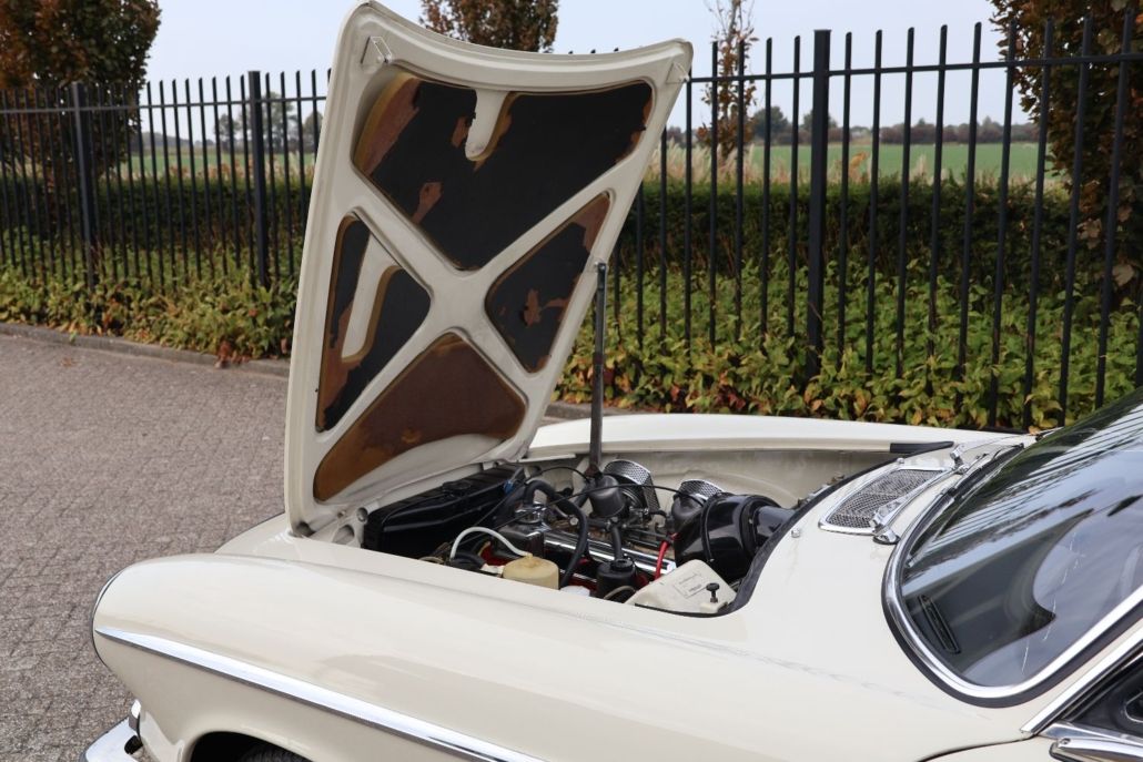 Volvo P1800 for sale | Volvo P1800 S – 1966 | Dutch Delivered | Fully Restored | Custom Brown Leather Interior - Image 34