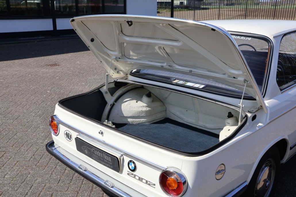 BMW 02 Series for sale | BMW 2002 - Image 34