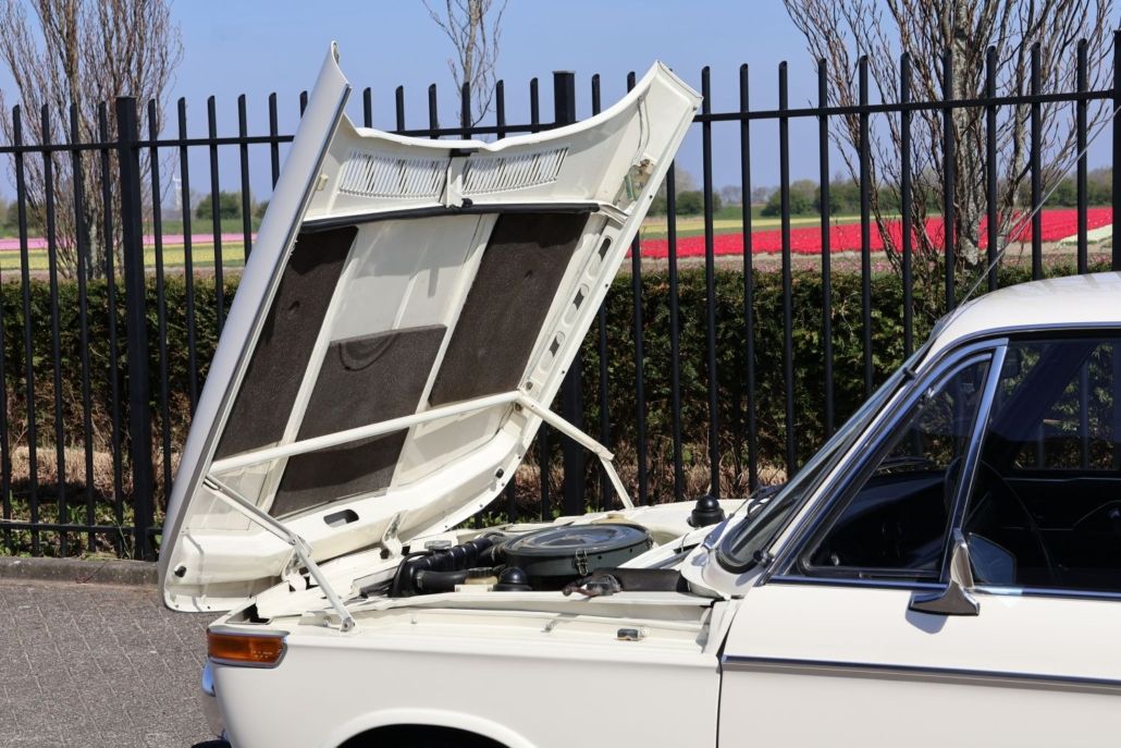 BMW 02 Series for sale | BMW 2002 - Image 36