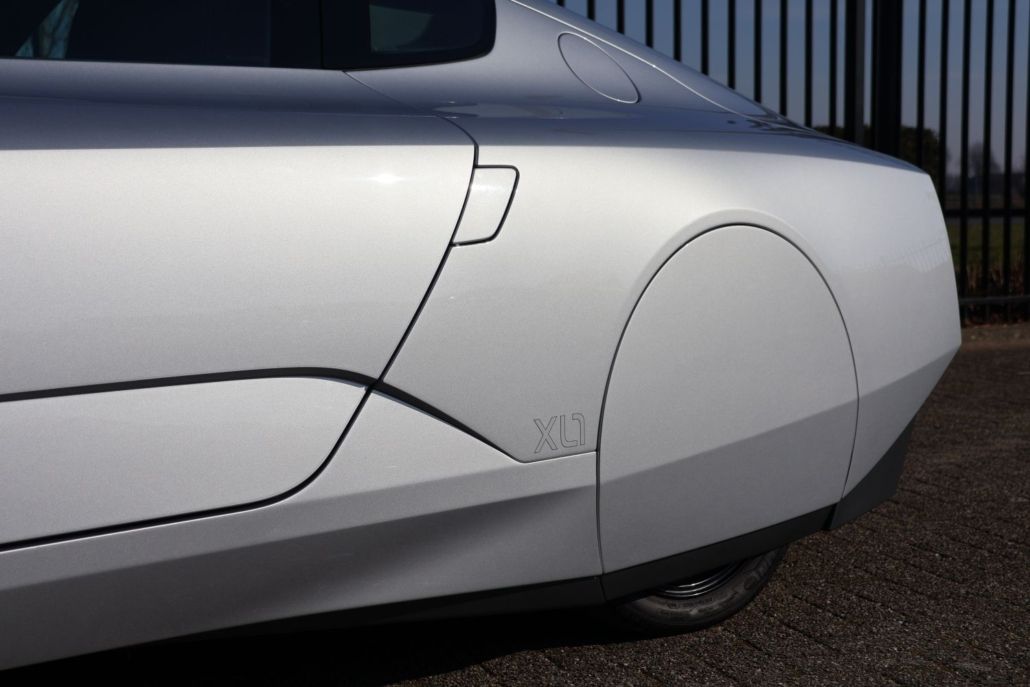 Volkswagen XL1 for sale | Volkswagen XL1 - Image 38