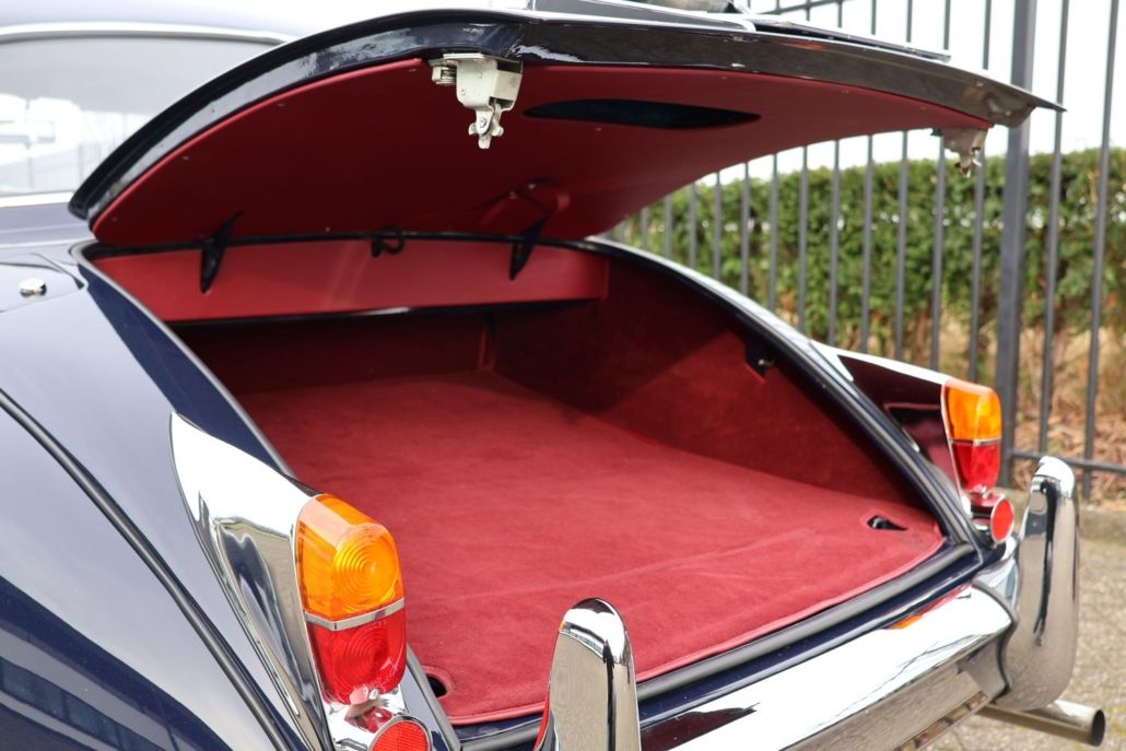 Jaguar XK150 for sale | Jaguar XK150 FHC 3.8 - Image 38