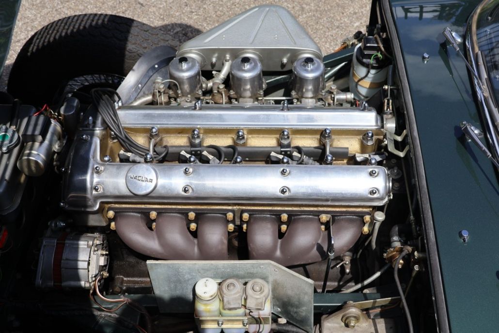 Jaguar E-Type for sale | Jaguar E-Type 4.2 FHC - Image 41