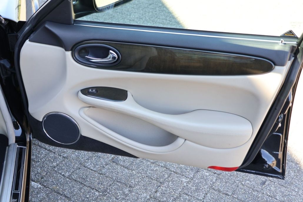 Jaguar XJ for sale | Jaguar XJ-R - Image 52