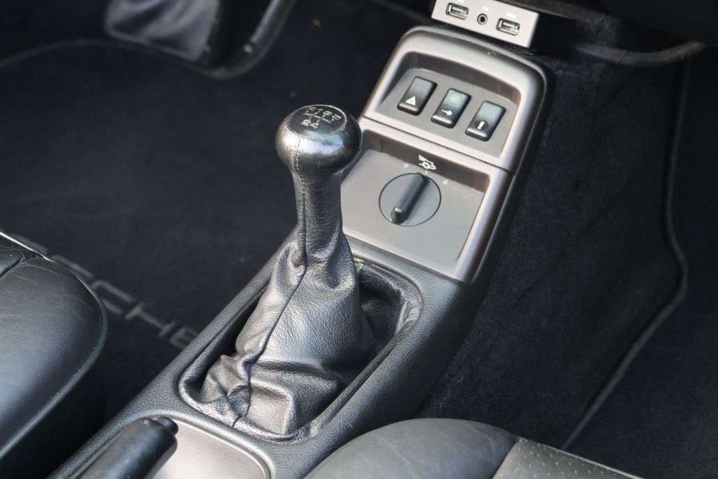 Porsche 911 for sale | Porsche 964 Carrera 2 convertible - Image 57