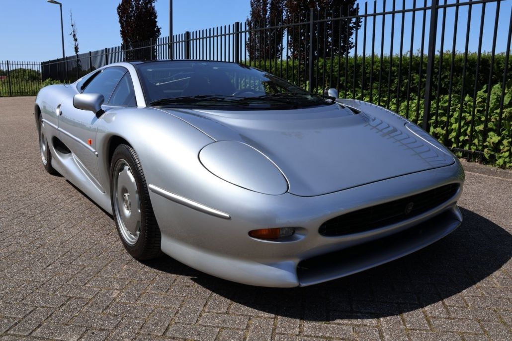 Jaguar XJ220 for sale | Jaguar XJ220 - Image 16
