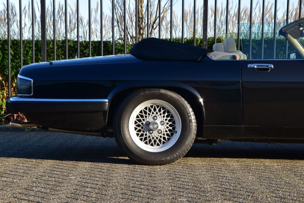 Jaguar XJ-S/XJS for sale | Jaguar XJ-S V12 convertible - Image 21