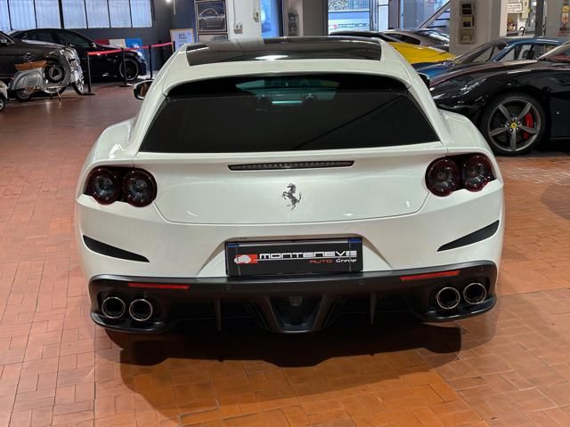 Ferrari GTC4Lusso for sale | FERRARI GTC4 Lusso V12 TETTO PANORAMA-LIFTING-TRIPLO STRATO-POWER - Image 27