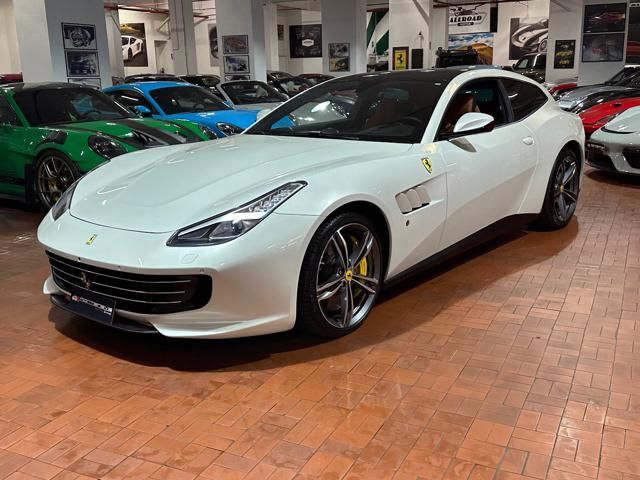 Ferrari GTC4Lusso for sale | FERRARI GTC4 Lusso V12 TETTO PANORAMA-LIFTING-TRIPLO STRATO-POWER - Image 23