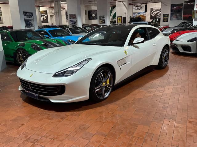 Ferrari GTC4Lusso for sale | FERRARI GTC4 Lusso V12 TETTO PANORAMA-LIFTING-TRIPLO STRATO-POWER - Image 22