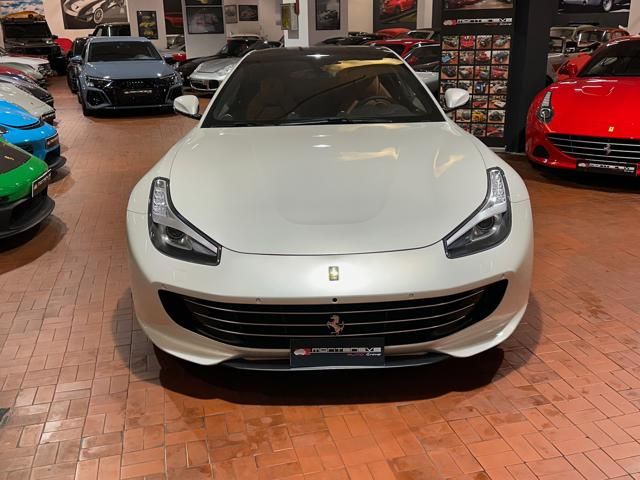 Ferrari GTC4Lusso for sale | FERRARI GTC4 Lusso V12 TETTO PANORAMA-LIFTING-TRIPLO STRATO-POWER - Image 2