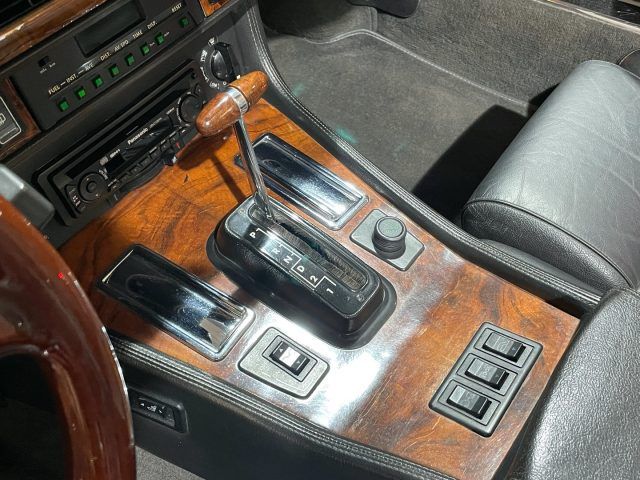 Jaguar XJ-S/XJS for sale | JAGUAR XJS 5.3 V12 CONVERTIBLE - PERFETTO STATO - Image 11