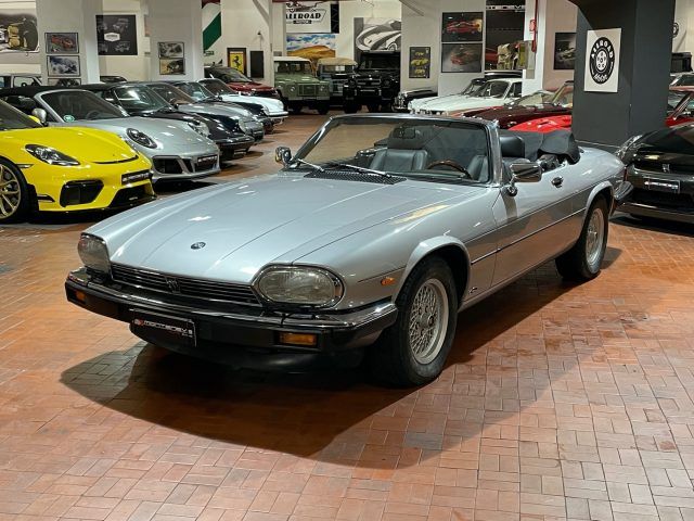 Jaguar XJ-S/XJS for sale | JAGUAR XJS 5.3 V12 CONVERTIBLE - PERFETTO STATO - Image 45