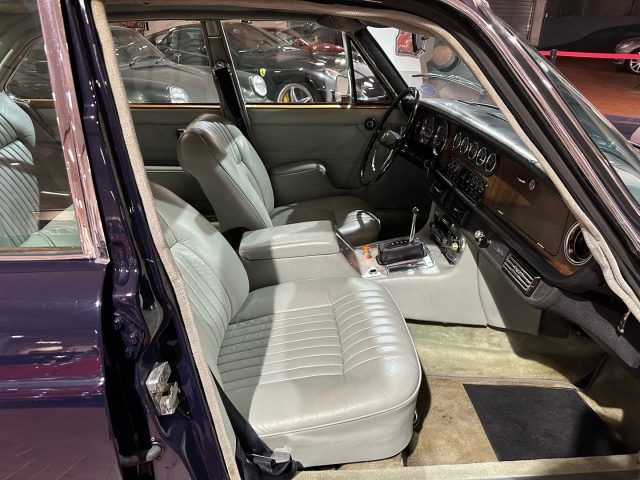 Jaguar XJ for sale | JAGUAR XJ6 4.2 PRIMA SERIE HERITAGE JAGUAR - Image 15