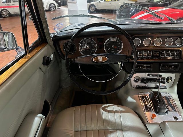 Jaguar XJ for sale | JAGUAR XJ6 4.2 PRIMA SERIE HERITAGE JAGUAR - Image 9
