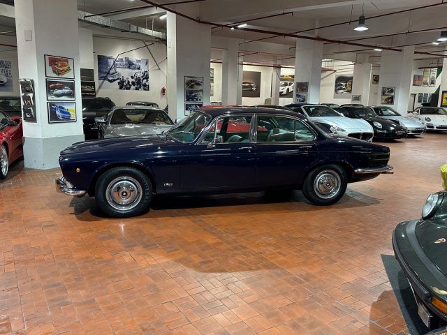 Jaguar XJ for sale | JAGUAR XJ6 4.2 PRIMA SERIE HERITAGE JAGUAR - Image 22