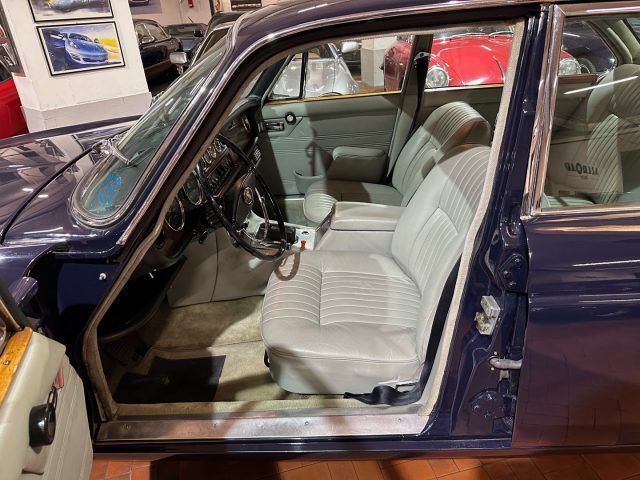 Jaguar XJ for sale | JAGUAR XJ6 4.2 PRIMA SERIE HERITAGE JAGUAR - Image 8