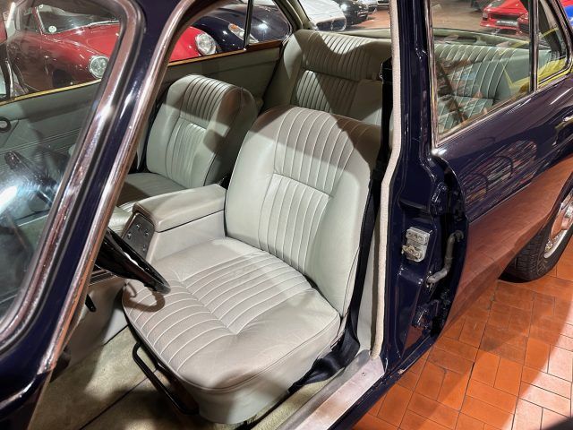 Jaguar XJ for sale | JAGUAR XJ6 4.2 PRIMA SERIE HERITAGE JAGUAR - Image 10