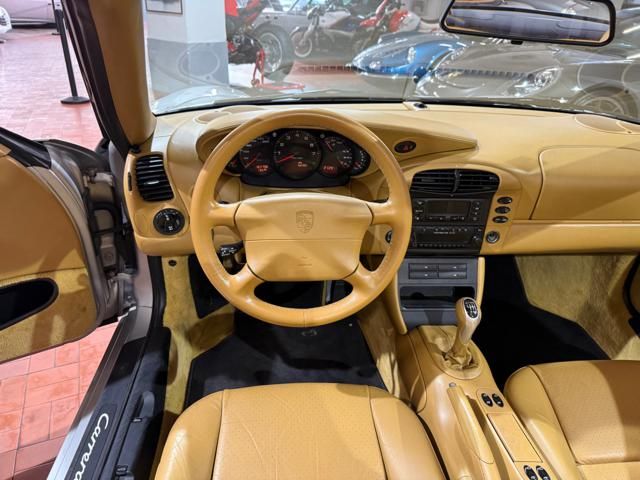 Porsche 911 for sale | PORSCHE 911 Carrera 4 Cabriolet-Manuale-Service book - Image 9