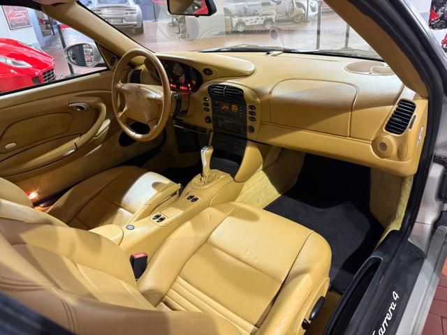 Porsche 911 for sale | PORSCHE 911 Carrera 4 Cabriolet-Manuale-Service book - Image 29