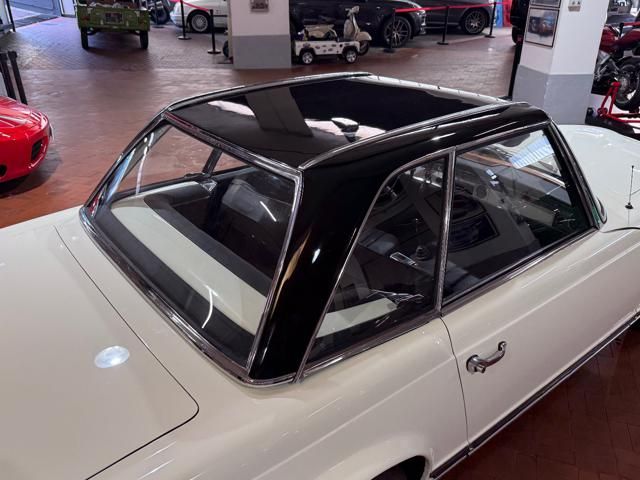 Mercedes-Benz SL for sale | MERCEDES-BENZ SL 230 ISCRITTA ASI - HARDTOP NERO - RESTAURATA - Image 25