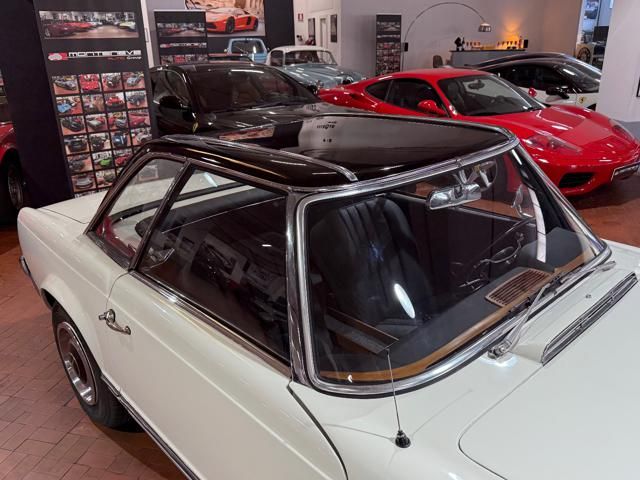 Mercedes-Benz SL for sale | MERCEDES-BENZ SL 230 ISCRITTA ASI - HARDTOP NERO - RESTAURATA - Image 23