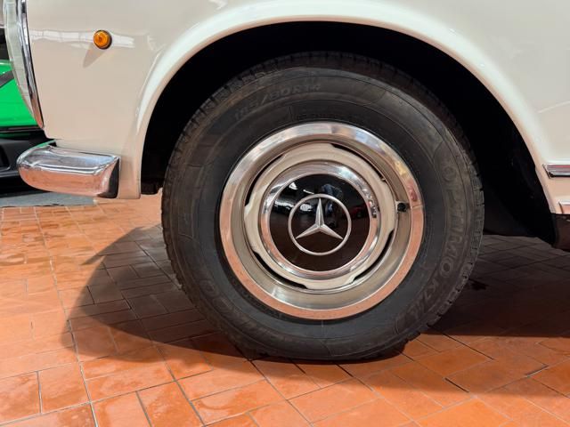 Mercedes-Benz SL for sale | MERCEDES-BENZ SL 230 ISCRITTA ASI - HARDTOP NERO - RESTAURATA - Image 35