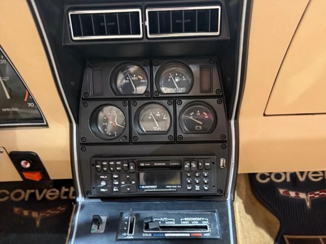 Chevrolet Corvette for sale | CHEVROLET Corvette C3 L82 - "Mako Shark" - Image 11