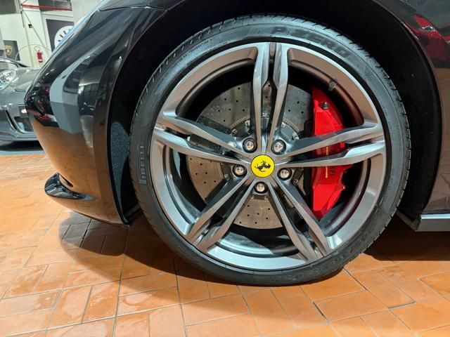 Ferrari GTC4Lusso for sale | FERRARI GTC4 Lusso V12 -GARANZIA FERRARI APPROVED-LIFTING - Image 4
