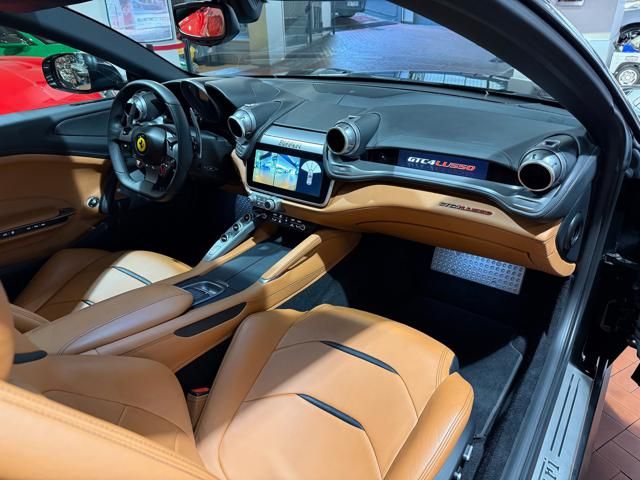 Ferrari GTC4Lusso for sale | FERRARI GTC4 Lusso V12 -GARANZIA FERRARI APPROVED-LIFTING - Image 13