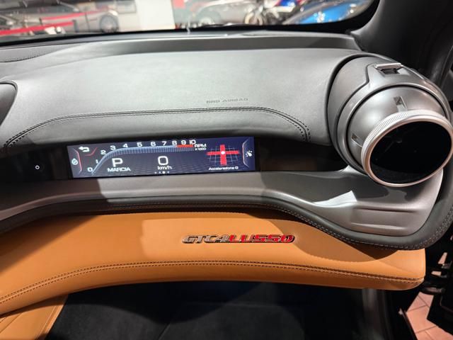 Ferrari GTC4Lusso for sale | FERRARI GTC4 Lusso V12 -GARANZIA FERRARI APPROVED-LIFTING - Image 43