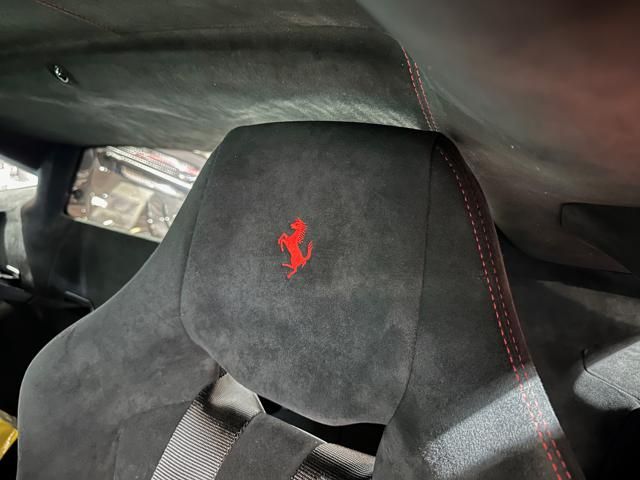 Ferrari 488 for sale | FERRARI 488 Pista Piloti Blu Tour de France Tailor Made Full - Image 29