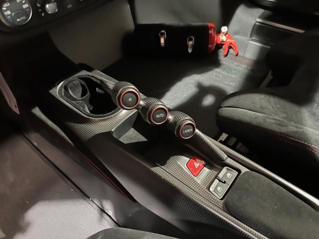 Ferrari 488 for sale | FERRARI 488 Pista Piloti Blu Tour de France Tailor Made Full - Image 9