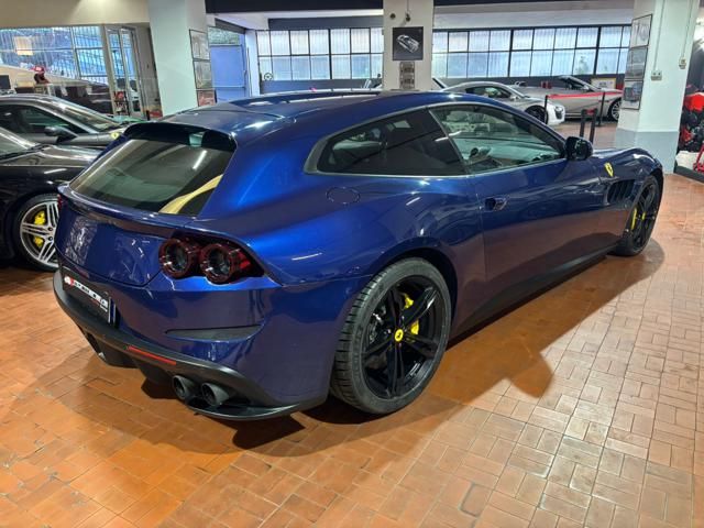 Ferrari GTC4Lusso for sale | FERRARI GTC4 Lusso V12 ALCANTARA-CARBONIO-WARRANTY 04/2027 - Image 34