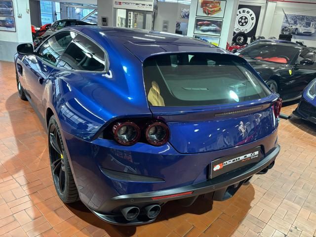 Ferrari GTC4Lusso for sale | FERRARI GTC4 Lusso V12 ALCANTARA-CARBONIO-WARRANTY 04/2027 - Image 4