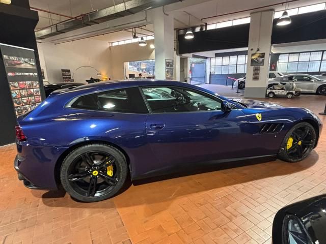 Ferrari GTC4Lusso for sale | FERRARI GTC4 Lusso V12 ALCANTARA-CARBONIO-WARRANTY 04/2027 - Image 15