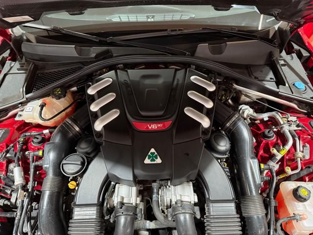 Alfa Romeo Giulia (952) for sale | ALFA ROMEO Giulia 2.9 T V6 Quadrifoglio MANUALE - Image 95