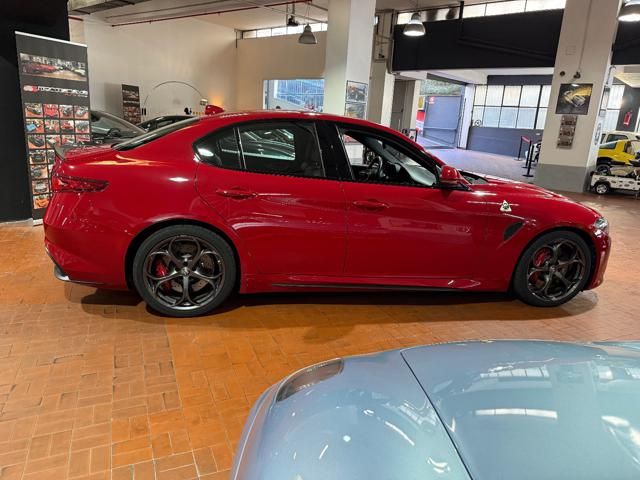 Alfa Romeo Giulia (952) for sale | ALFA ROMEO Giulia 2.9 T V6 Quadrifoglio MANUALE - Image 70