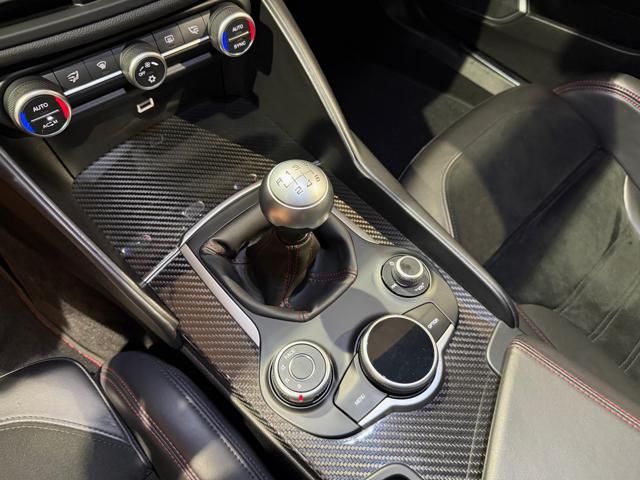 Alfa Romeo Giulia (952) for sale | ALFA ROMEO Giulia 2.9 T V6 Quadrifoglio MANUALE - Image 56
