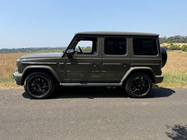 Mercedes-Benz G-Class for sale | MERCEDES-BENZ G 63 AMG Premium Plus MANUFAKTUR-VERDE OLIVA - Image 17