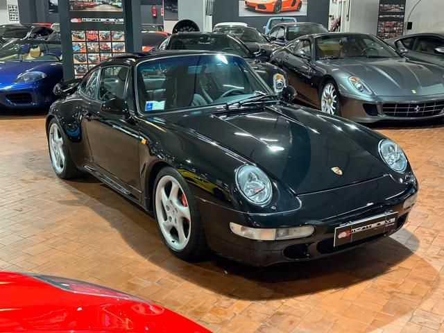 Porsche 911 for sale | PORSCHE 993 4S WLS 3.8 da 300CV X51 da telaio - Service book